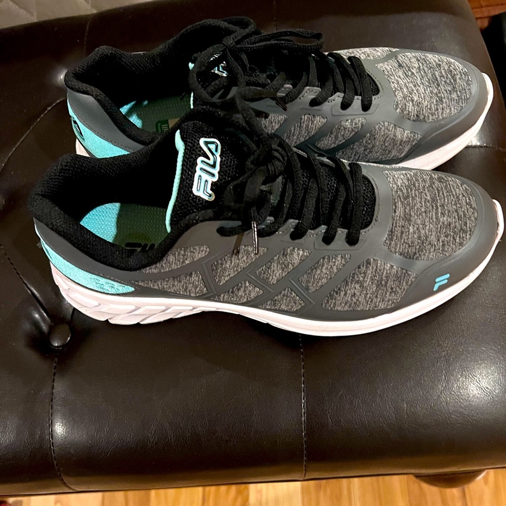 Fila Tennis Shoes